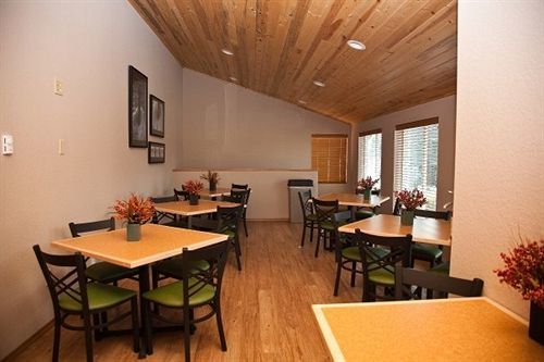 River House Inn, A Baymont By Wyndham Florence Restaurang bild