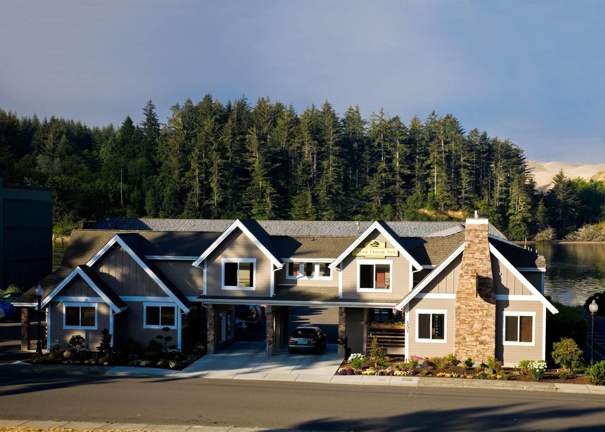 River House Inn, A Baymont By Wyndham Florence Exteriör bild